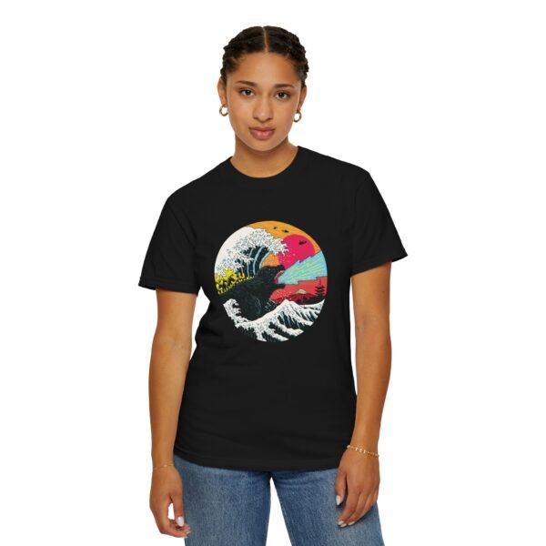 Godzilla T-Shirt, Bold Retro Movie Monster Shirt for Everyday Style, Ideal Gift for Sci-Fi Lovers - Image 5